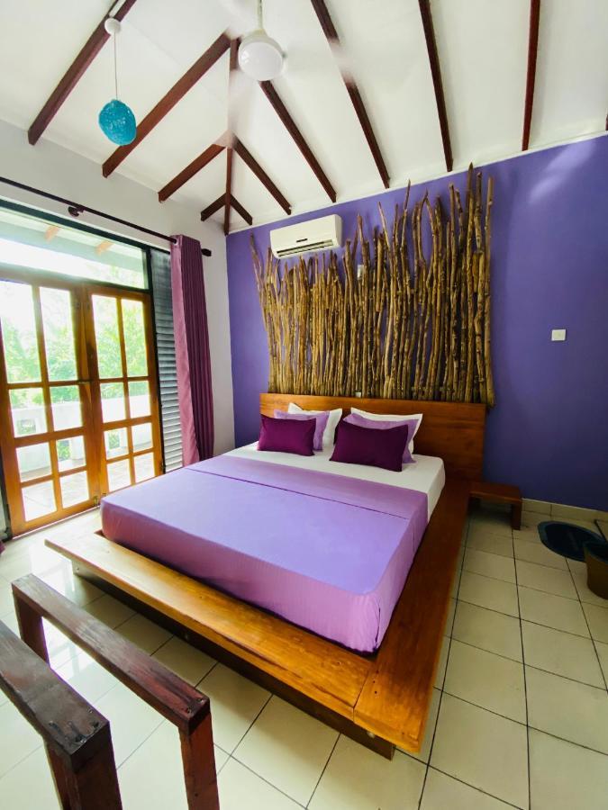 Hotel Surf N Spice - Hiriketiya Dikwella Exterior foto